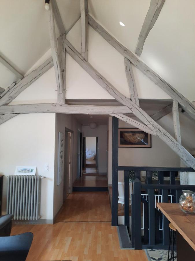 Grand Appartement Tout Confort Proche De Chambord Saint-Claude-de-Diray Bagian luar foto